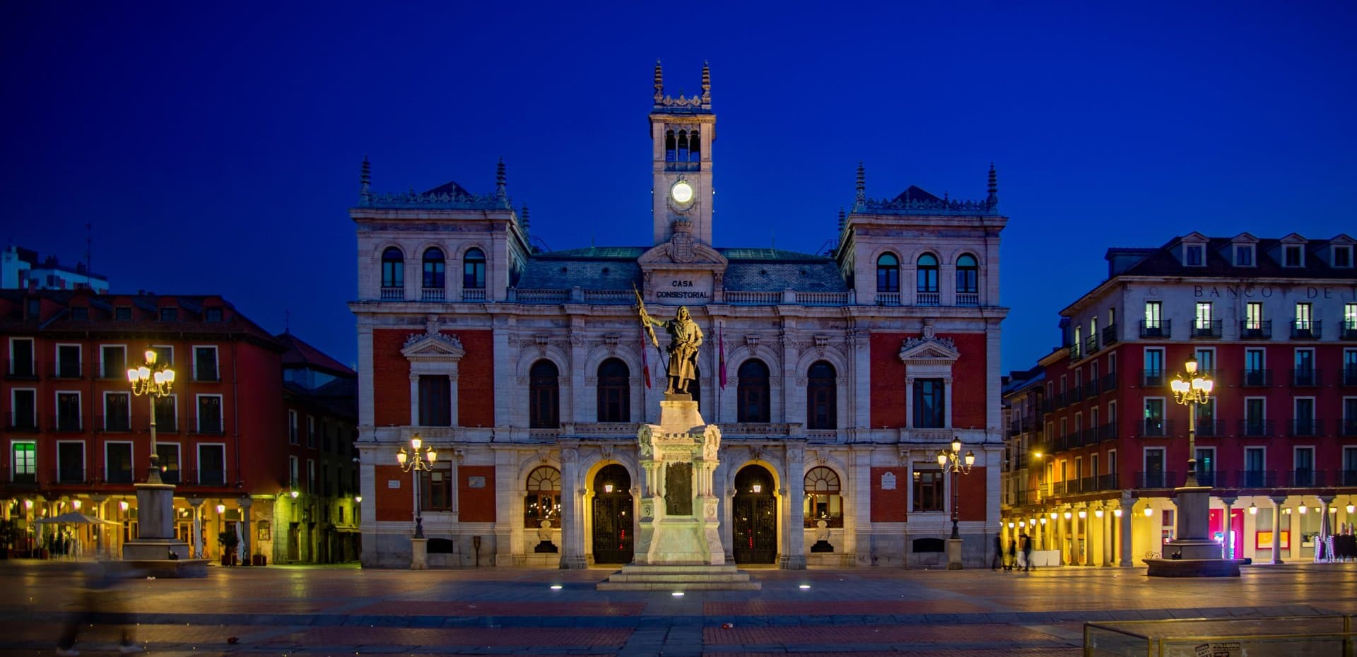 Free Mysteries & Legends Tour Valladolid Banner