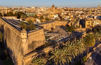 Free City Walls Tour Palma de Mallorca Banner