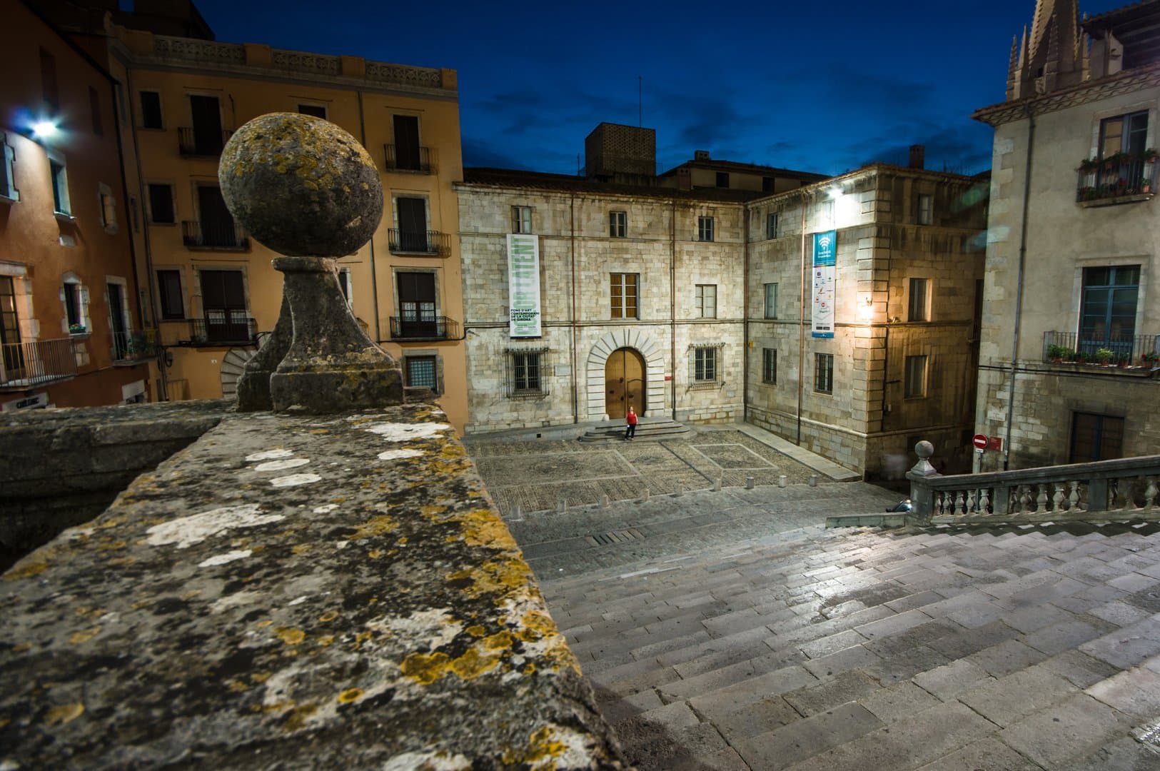 Free Night Tour Girona3