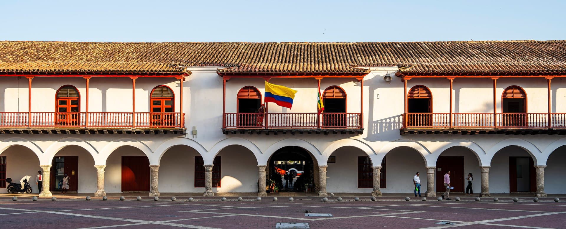 Free Walled City & Getsemani Tour Cartagena Banner