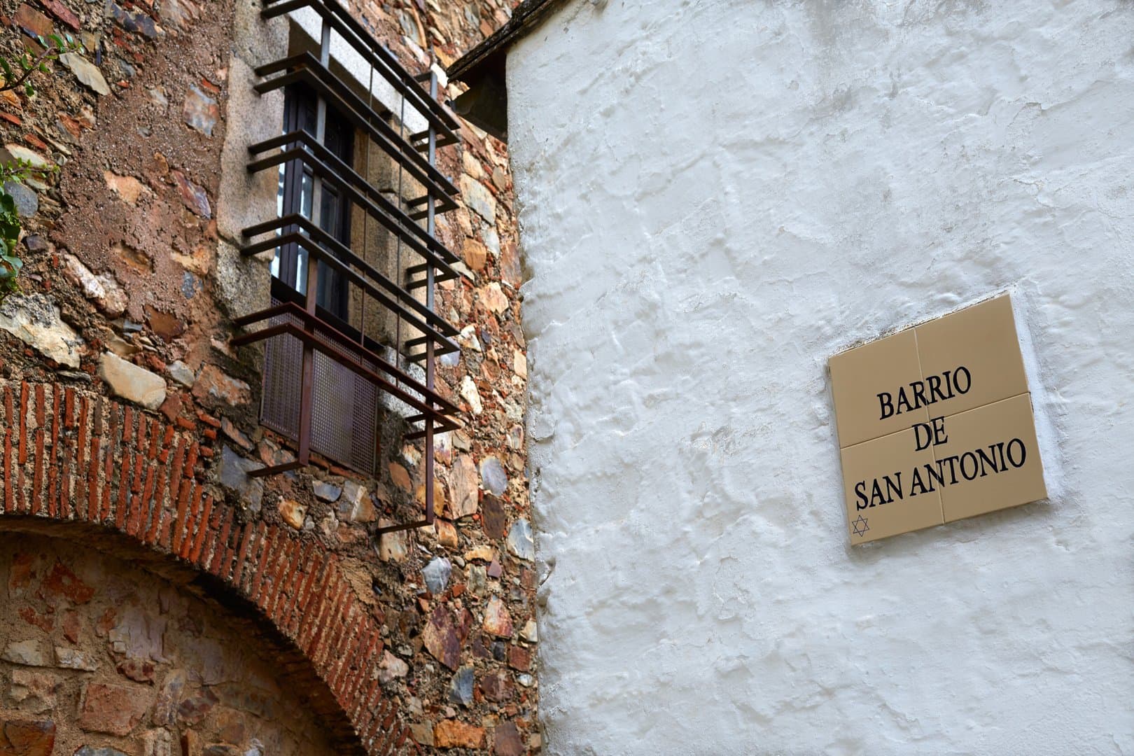 Free Jewish Quarter Tour Caceres5