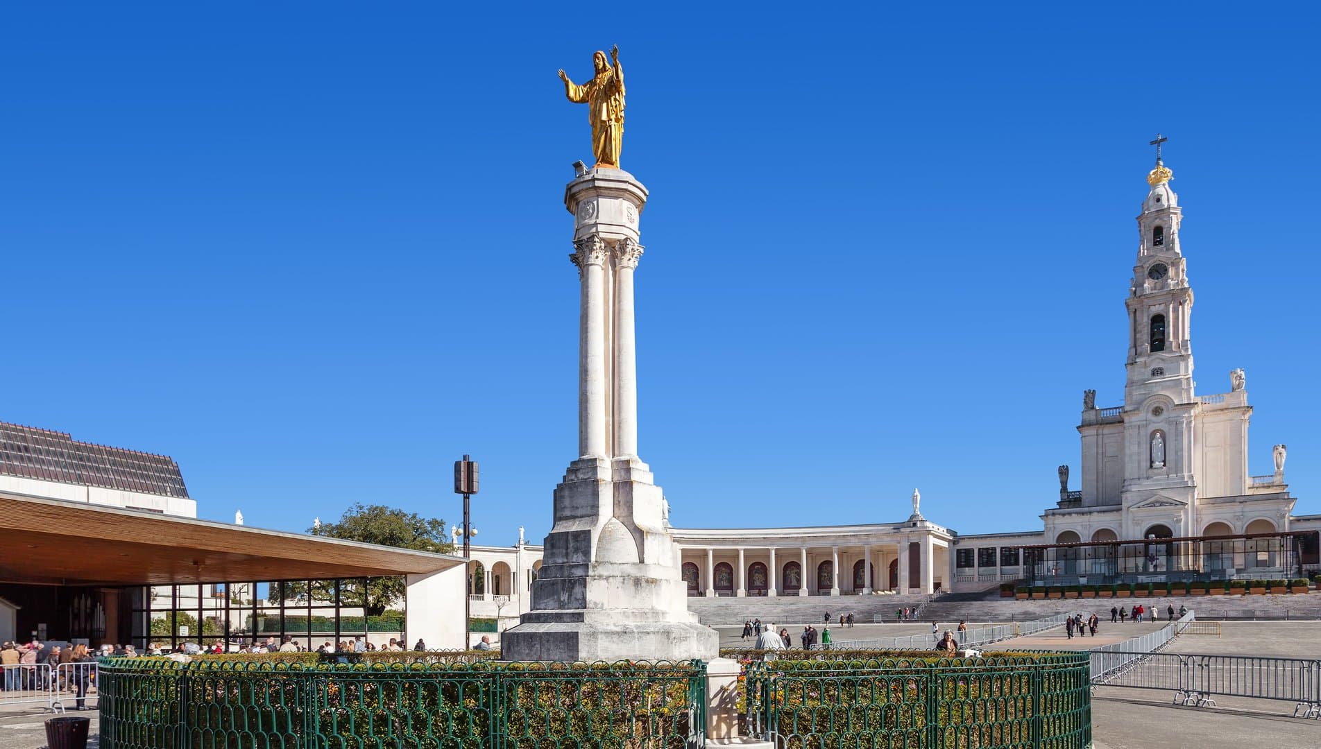 Free Sanctuary of Fatima Tour1