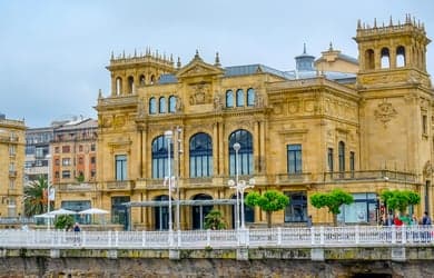 Free Belle Époque Tour San Sebastian Banner