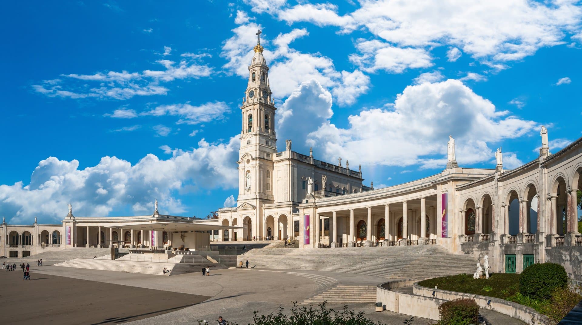 Free Sanctuary of Fatima Tour3