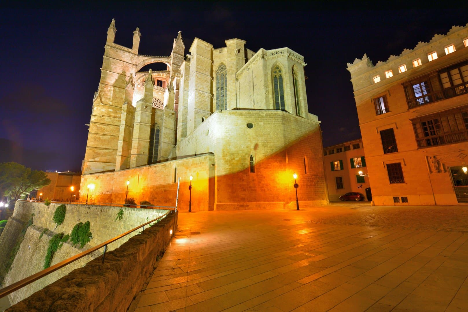 Free Mysteries & Legends Tour Palma de Mallorca3