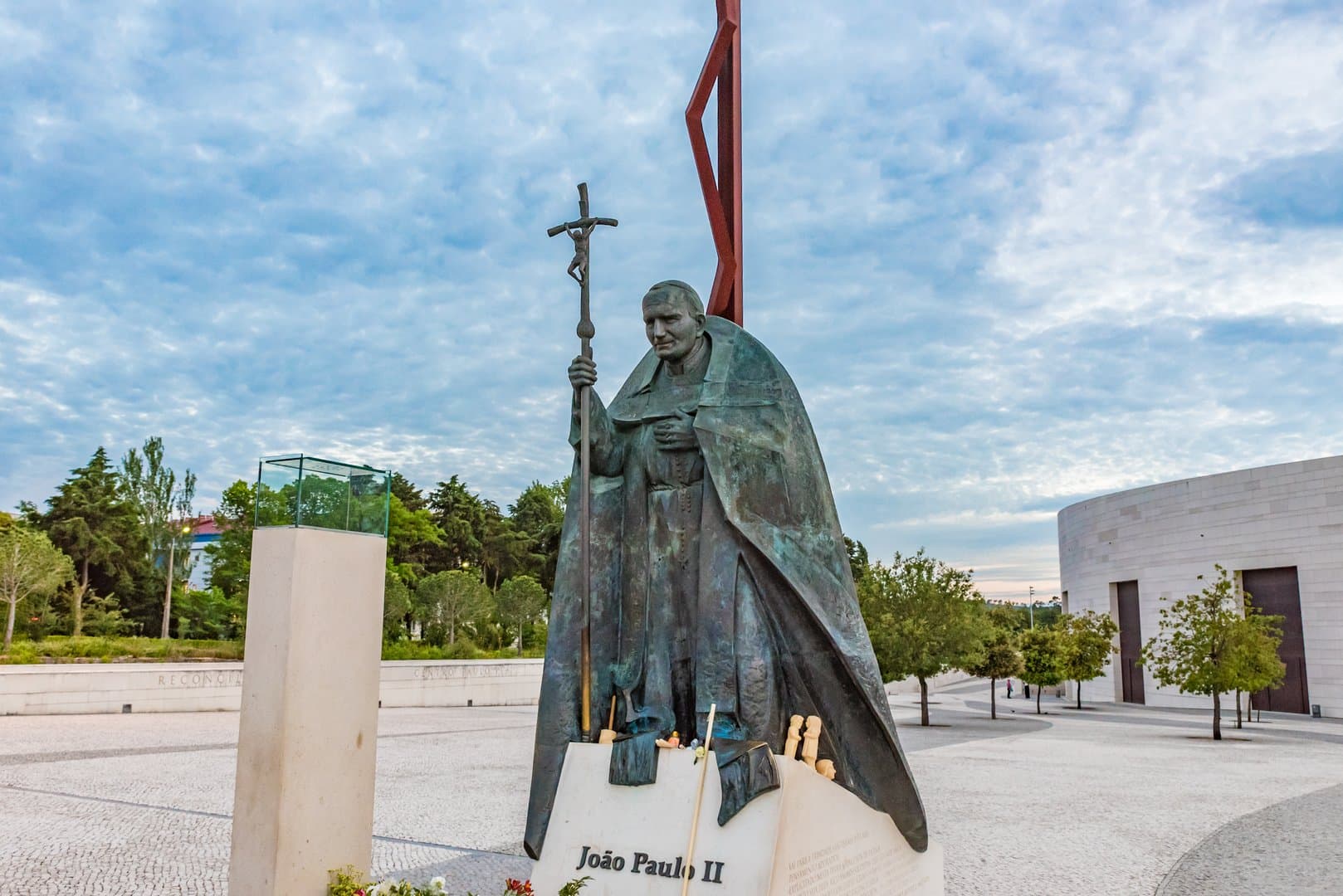 Free Sanctuary of Fatima Tour2