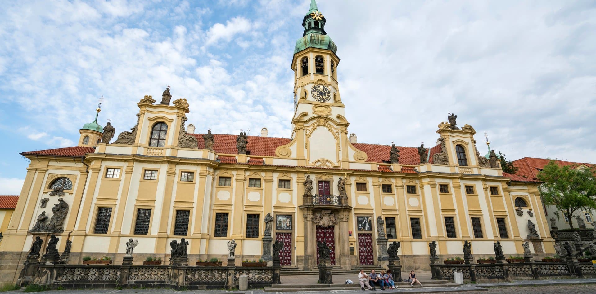 Free Hradcany Tour Prague Banner