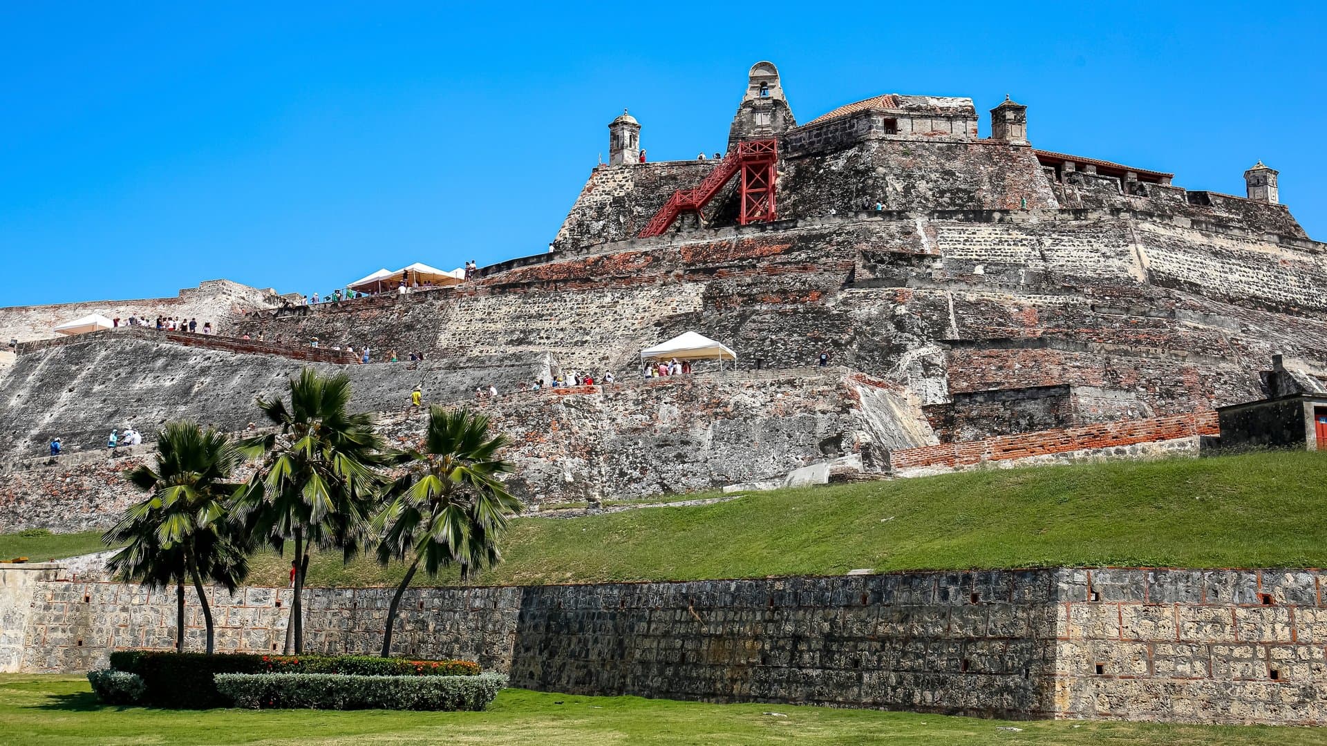 Free San Felipe de Barajas Castle Tour Cartagena4