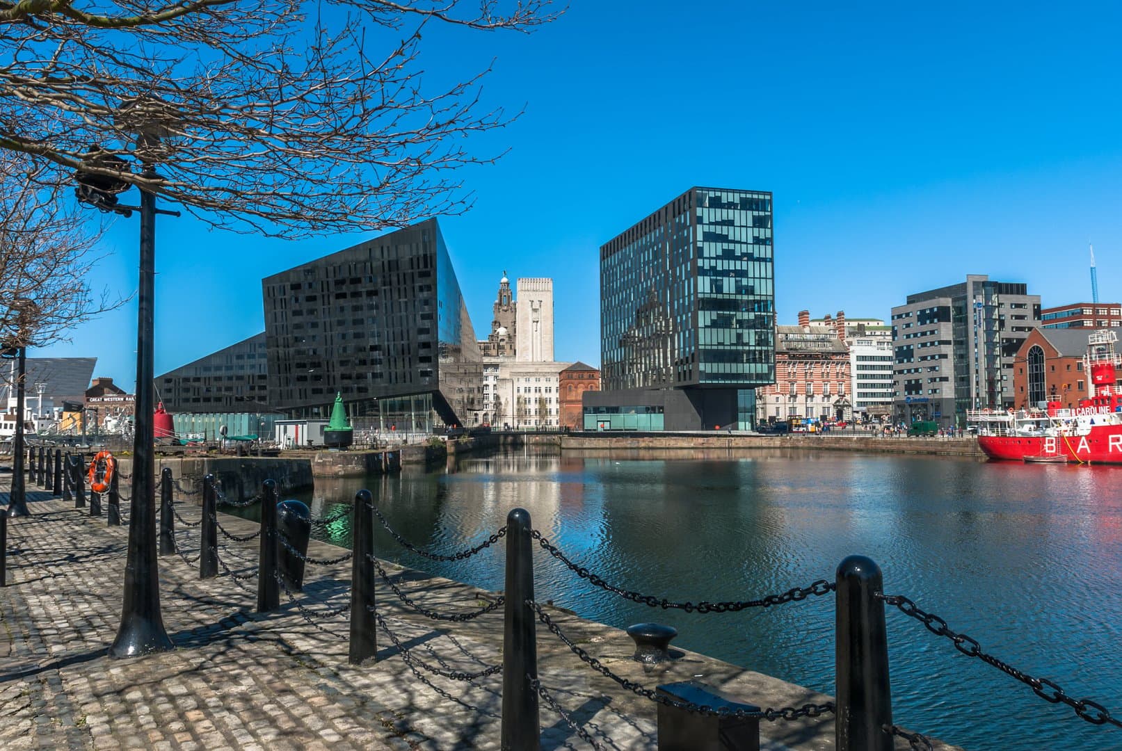 Free Royal Albert Dock Tour Liverpool5