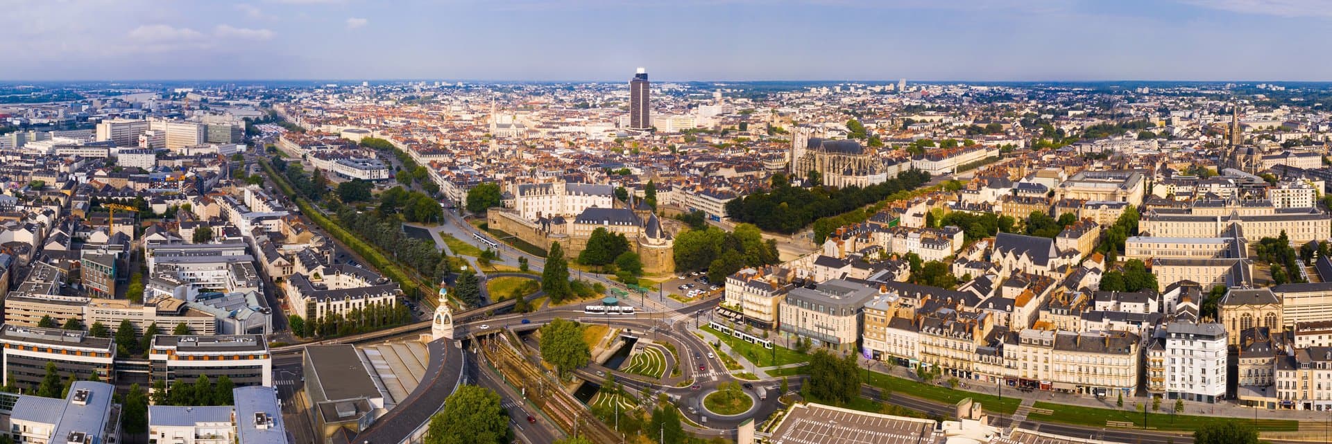 Nantes Skyline