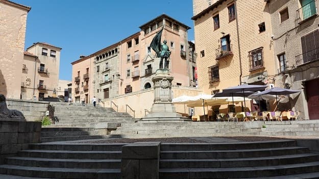 Essential Free Tour Segovia4