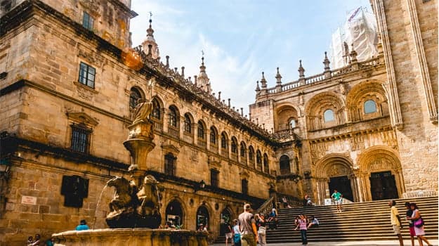 Essential Free Tour Santiago de Compostela3