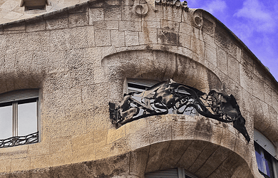 Free Gaudi & Modernism Tour Barcelona Banner Small