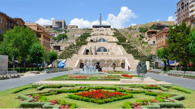 Essential Free Tour Yerevan1